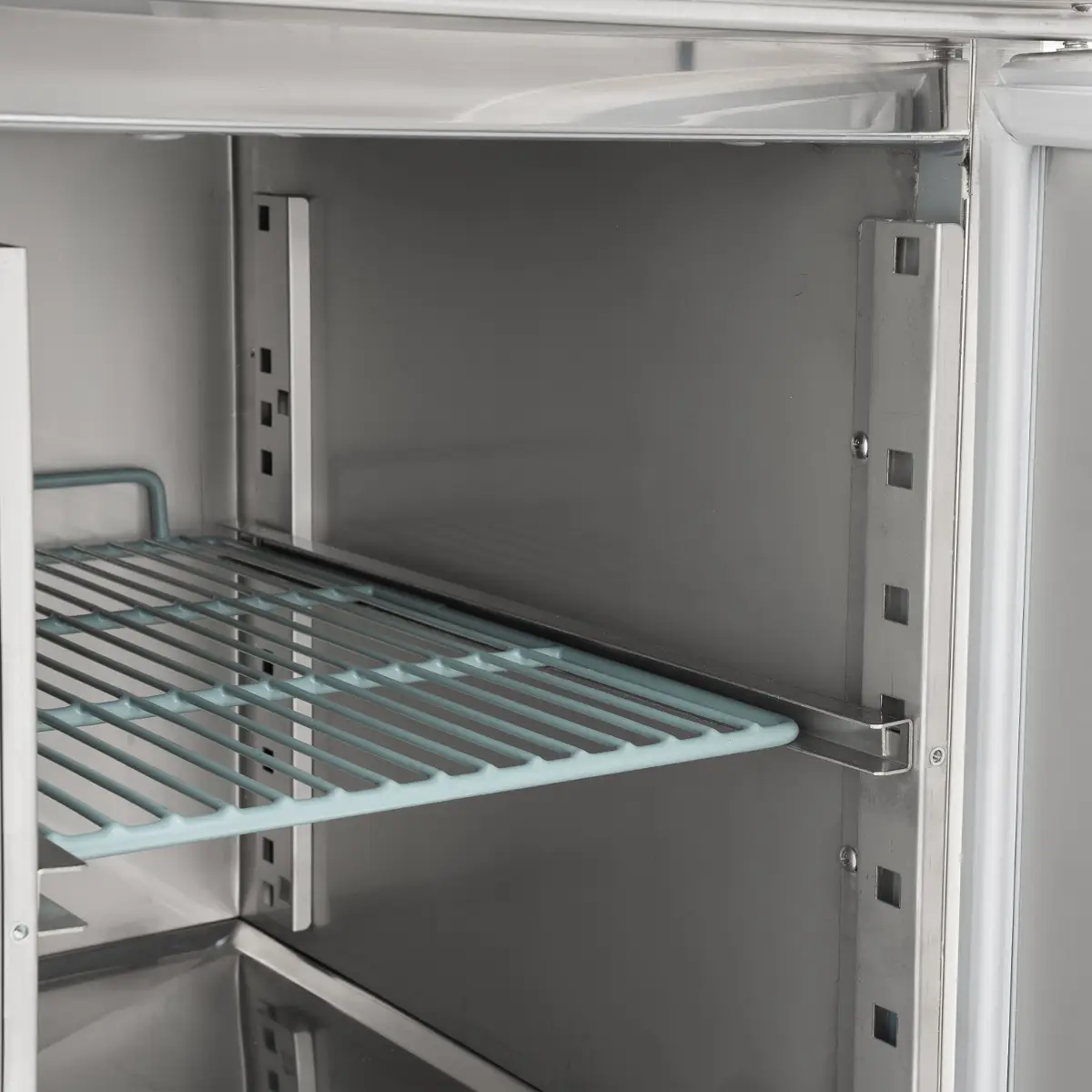 BLIZZARD Double Hinged Door Pizza Prep Counter with Granite Worktop BPB1500 - Image 3