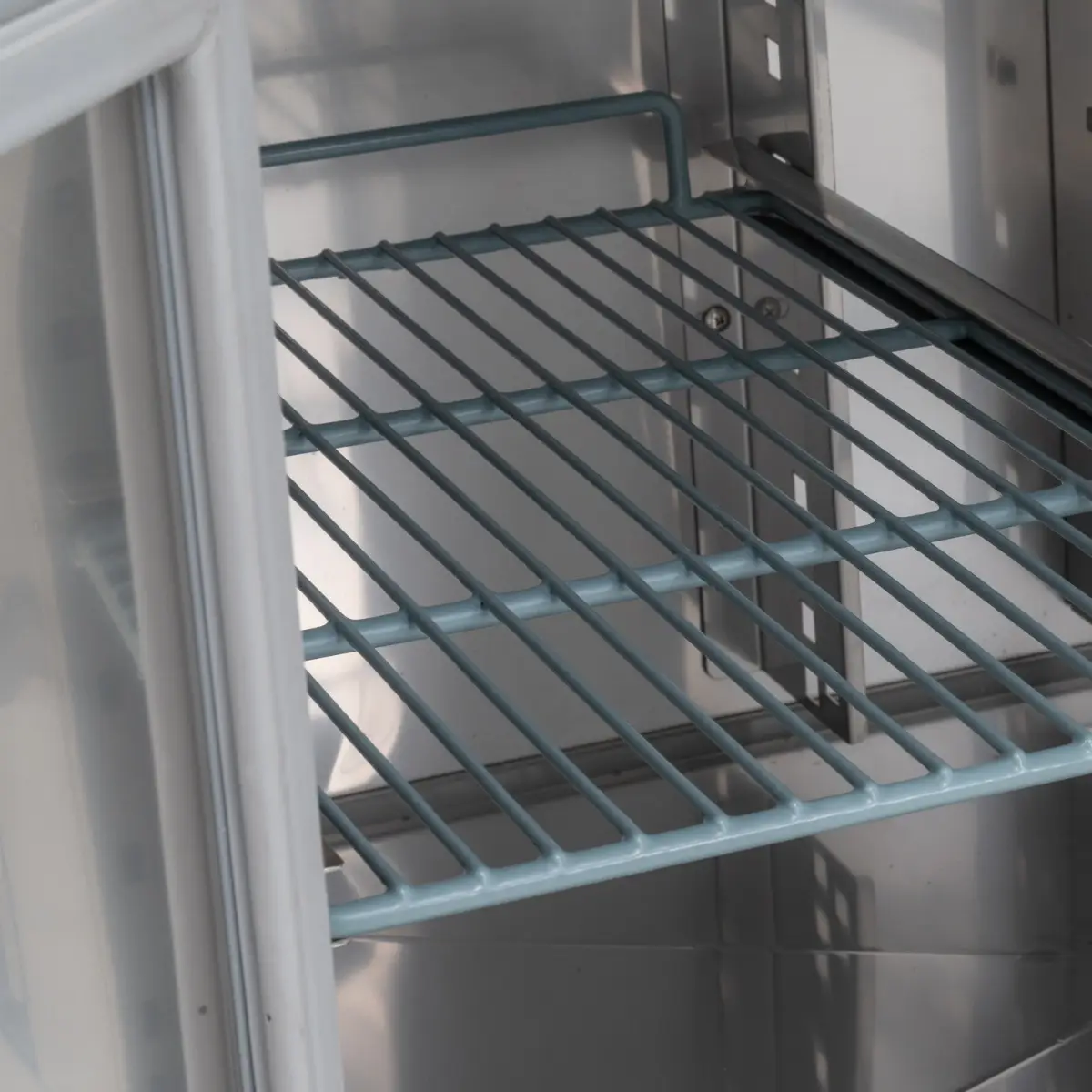 BLIZZARD Compact Single Door Refrigerated Saladette BCC1-PREP - Image 4