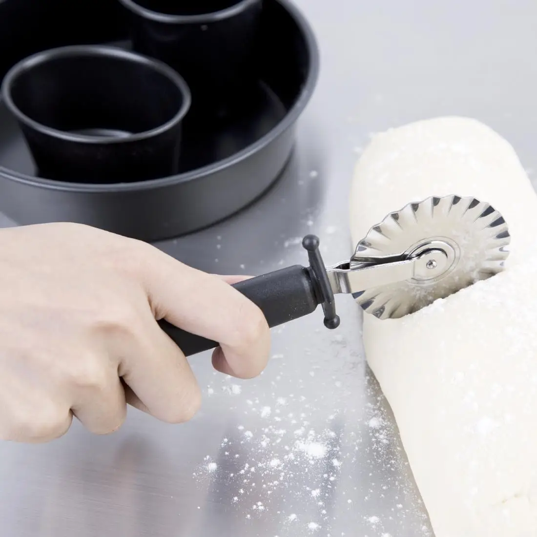 Vogue Dough Cutter CF925 - Image 2