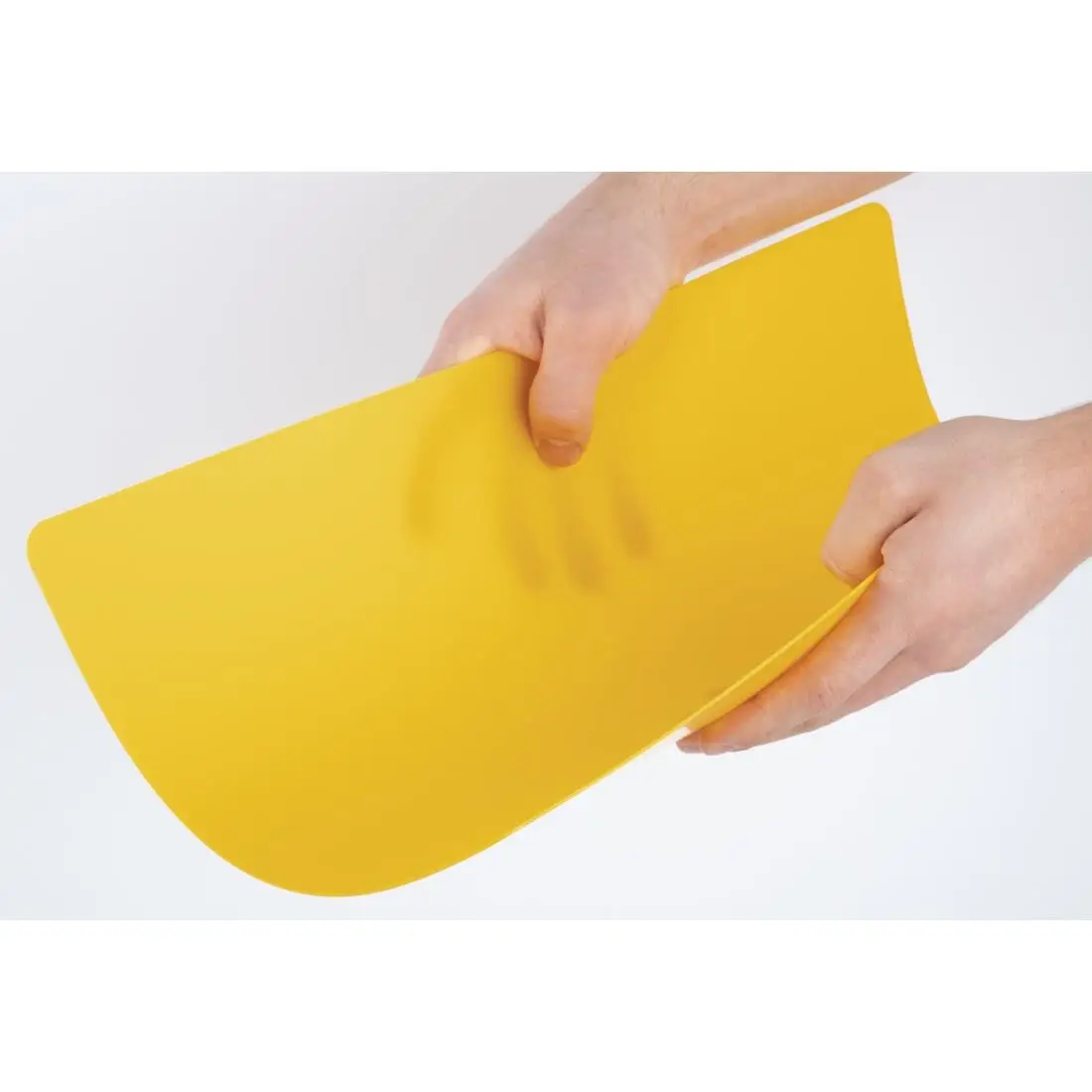 Hygiplas Antibacterial 6-Piece Colour-Coded Chopping Mats Set 450x300mm CP520 - Image 3