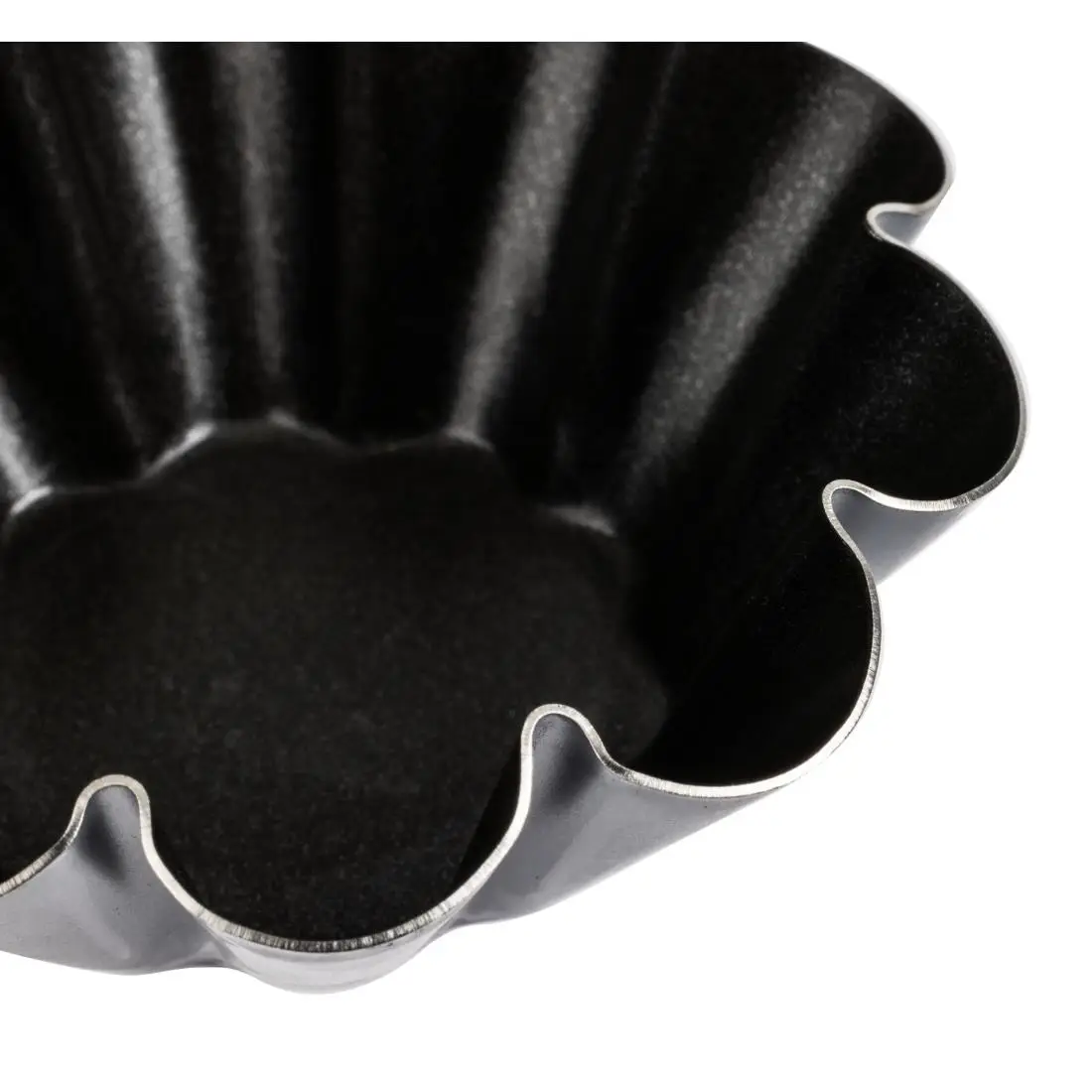 Matfer Bourgeat Non-Stick Mini Brioche Tin 75mm (12 Pack) E238 - Image 6
