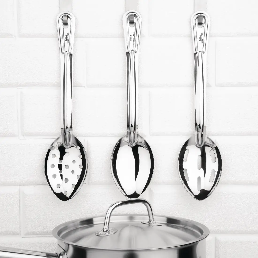 Nisbets Essentials Perforated Serving Spoon 11'' FD197 - Image 2