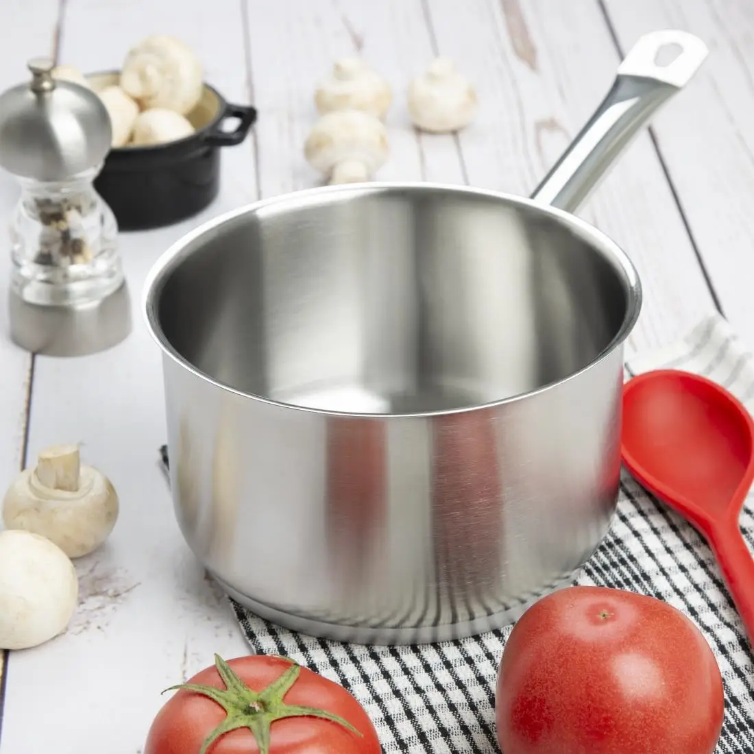Vogue Stainless Steel Saucepan 18cm FS664 - Image 7