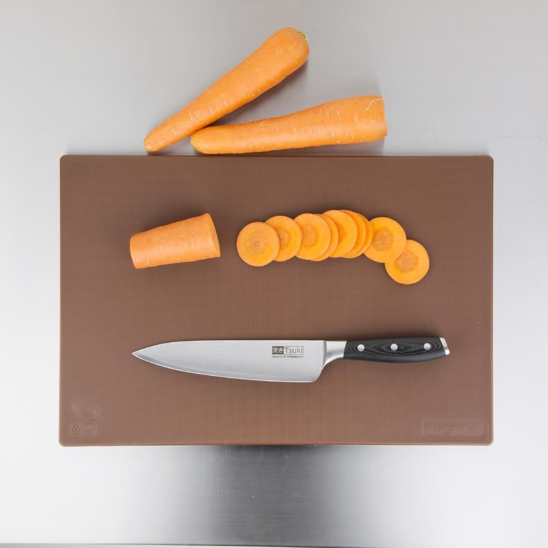 Hygiplas Low Density Antibacterial Chopping Board Brown 450x300x10mm HC857 - Image 4