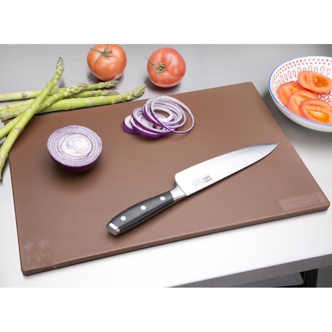 Hygiplas Low Density Antibacterial Chopping Board Brown 450x300x10mm HC857 - Image 7