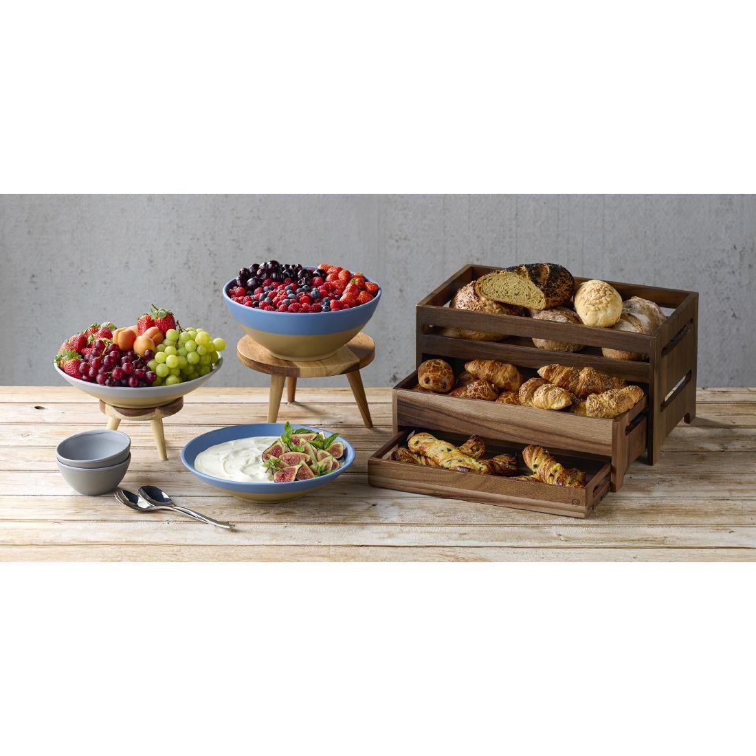 Churchill Emerge Melamine Oslo Blue Deep Serving Bowls 285mm (4 Pack) JC538 - Image 3