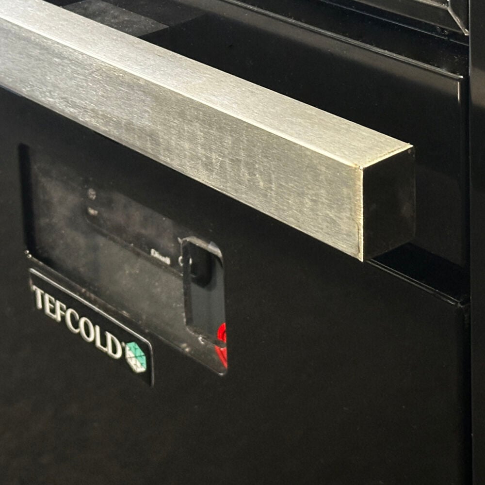 TEFCOLD Galaxy+ GPF2D Black Glass Door Freezer - Image 4